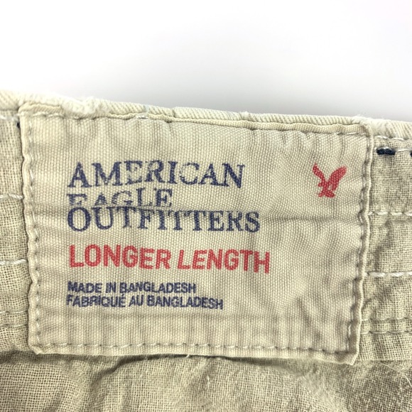 American Eagle Outfitters AEO Longer Length Mens Shorts Sz 28 Flat Front Chino - Picture 9 of 16